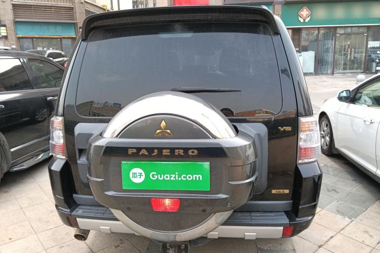 Used Mitsubishi Pajero 2016 3.0L Automatic Prestige Version China IV Standard