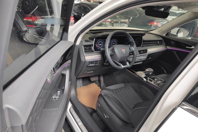 Used Hongqi HS5 2022 Revised Version 2.0T Smart Connect Flagship Edition
