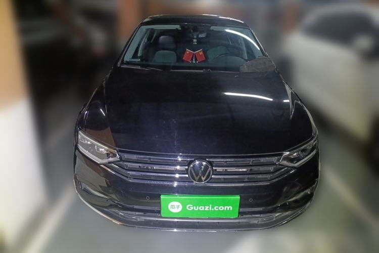 Used Volkswagen Magotan 2021 330TSI DSG 30th Anniversary Edition
