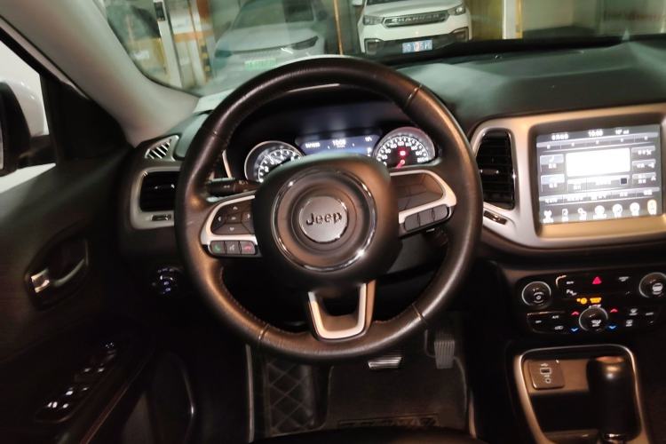 Used Jeep Compass 2017 200T Automatic Family Edition