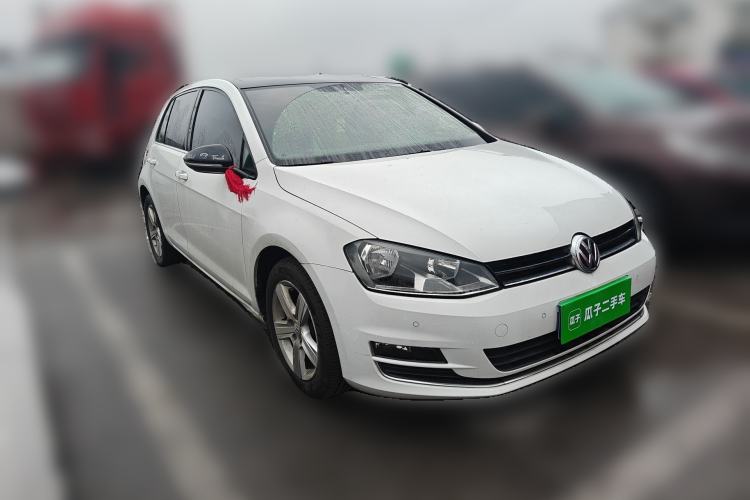 Used Volkswagen Golf 2017 1.6L Automatic Comfort Million-Vehicle Anniversary Edition