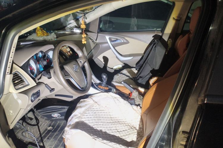 Used Buick GT 2010 GT 1.6L Manual Entry-Level Model
