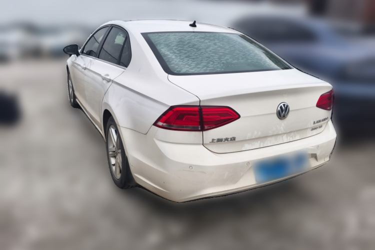 Used Volkswagen Lamando 2015 280TSI DSG Comfort Edition
