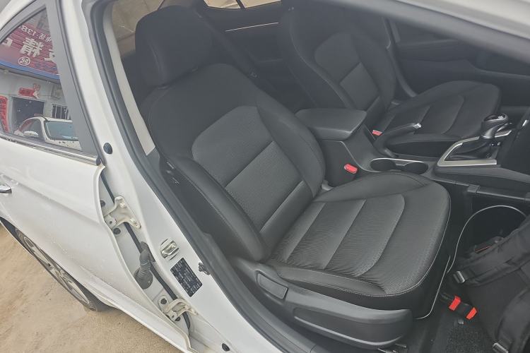 Used Hyundai Elantra (6th Generation / Lingdong) 2016 1.6L Automatic ZhiXuan – Elite Version
