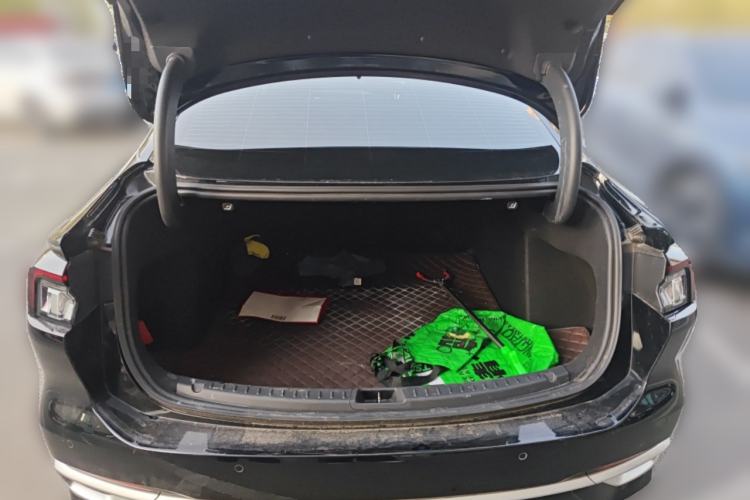 Used Ford Mondeo 2025 2.0T EcoBoost Luxury Version