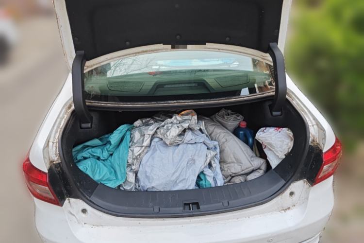 Used BYD Qin New Energy 2014 1.5T Flagship Model Trunk