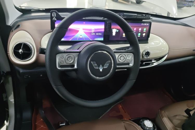 Used Wuling Bingo 2023 333 km Lingxi Connected+ Version
