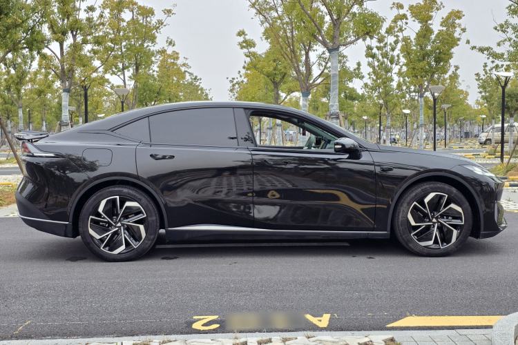 Used Deepal L07 2026 Model 550Ultra Huawei Qiankun ADS SE Edition
