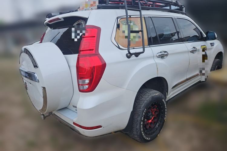Used Haval H9 2017 2.0T Gasoline 4x4 Luxury 7-Seater
