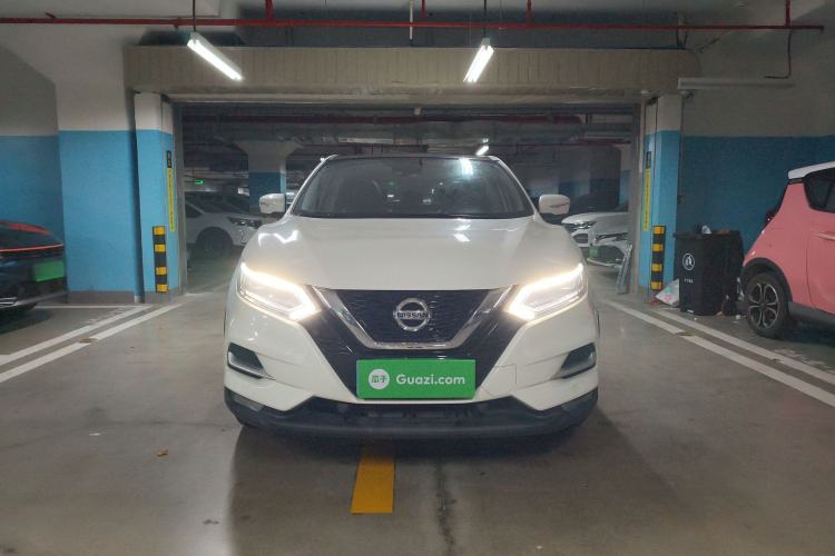 Used Nissan Qashqai 2021 2.0L CVT Luxury Edition Front