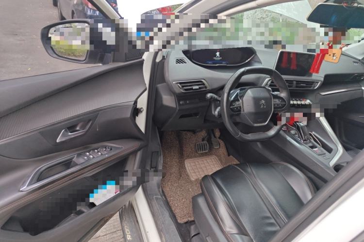 Used Peugeot 5008 2017 380THP 7-Seater Elite Edition Driver Seat