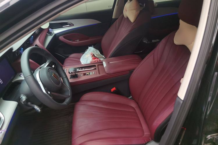 Used Hongqi H5 2024 2.0T Automatic Smart Connect Flagship Edition
