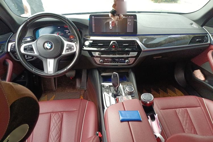 Used BMW 5 Series 2022 Restyled 525Li M Sport Package
