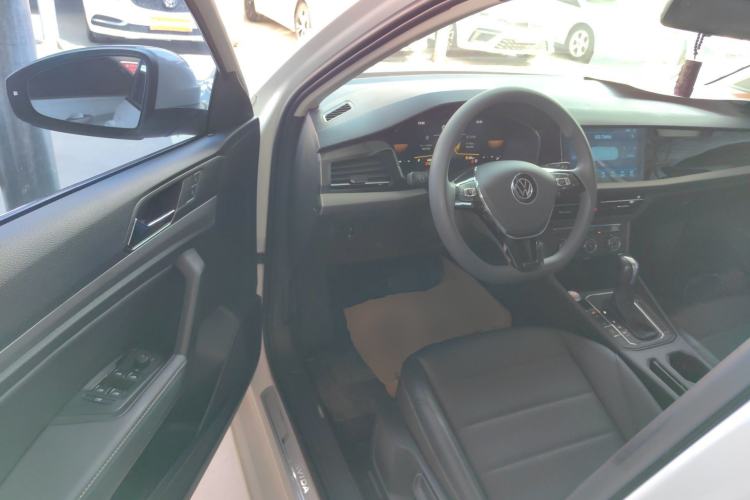 Used Volkswagen Lavida 2022 1.5L Automatic Comfort Edition Driver Seat