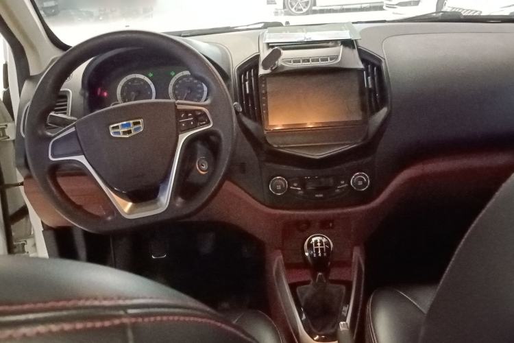 Used Geely Auto Diamond 2016 1.5L Manual Elite Version China IV Standard