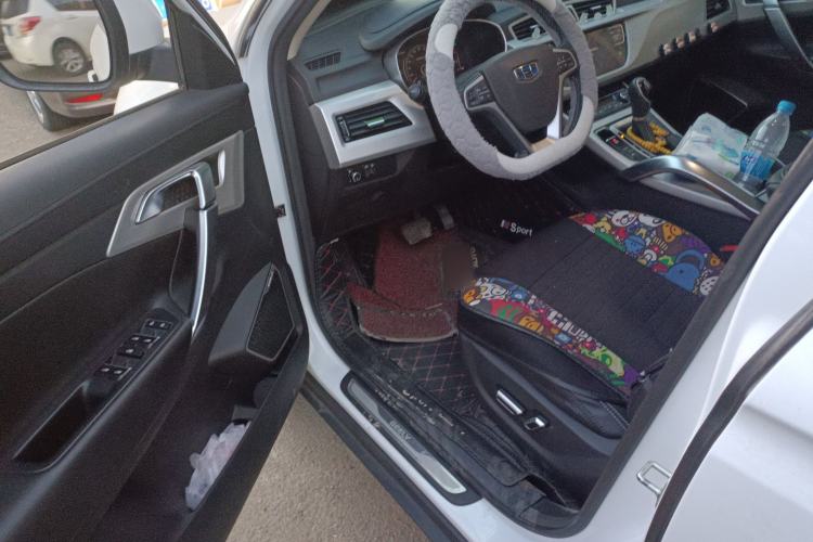 Used Geely Auto Emgrand X7 Sport 2018 1.8TD Automatic Two-Wheel Drive Smart 4G Connected Version