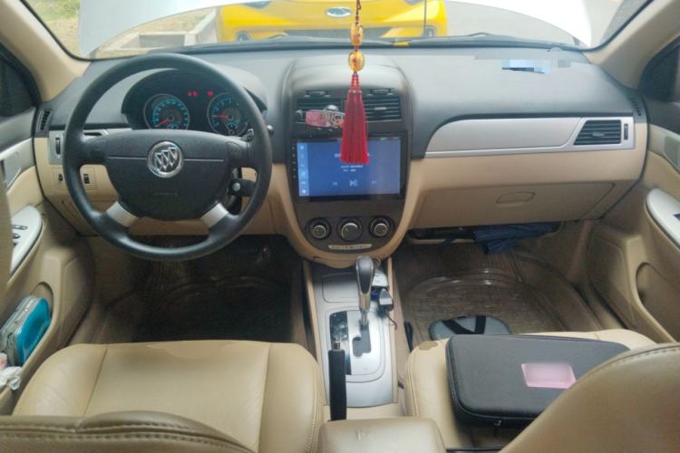 Used Buick Excelle 2013 1.5L Automatic Classic Model
