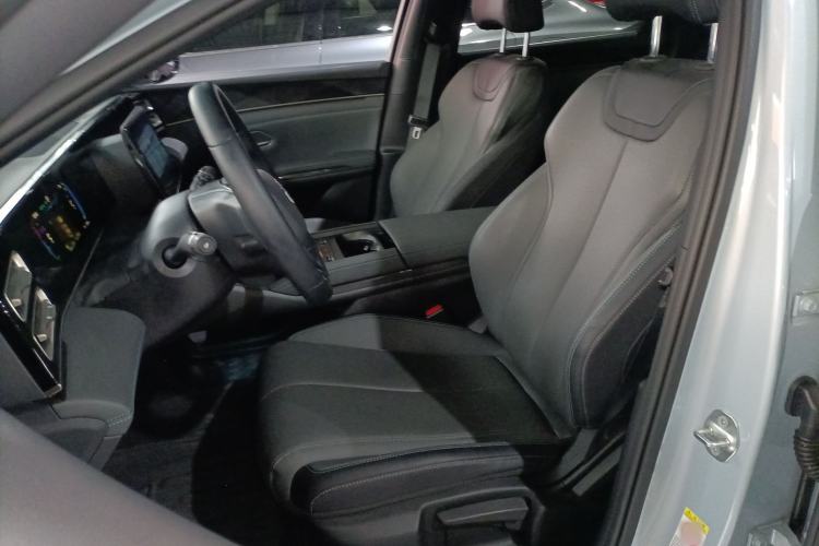 Used BYD Qin L 2024 DM-i 80KM Leading Model