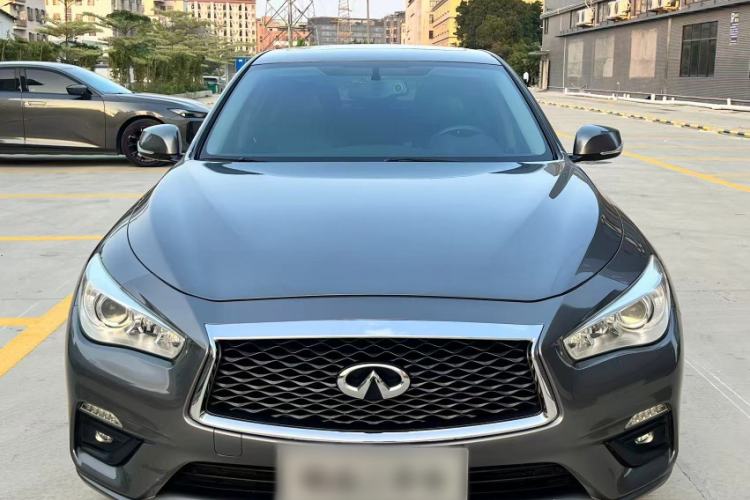 Used Infiniti Q50L 2018 2.0T Comfort Edition China VI Standard