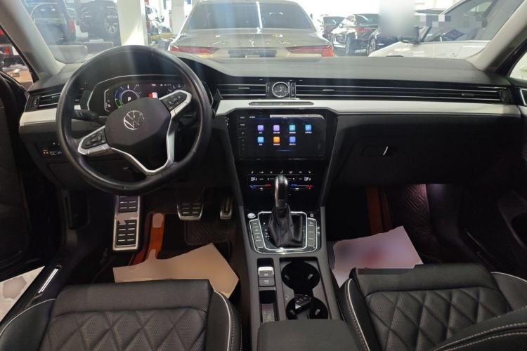 Used Volkswagen Magotan GTE Plug-in Hybrid 2022 GTE Luxury Model
