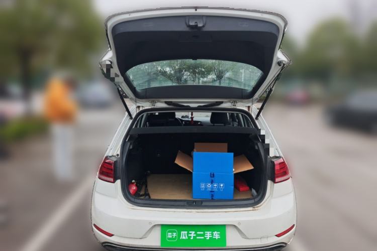 Used Volkswagen Golf 2019 280TSI DSG Comfort Version China VI Standard Trunk