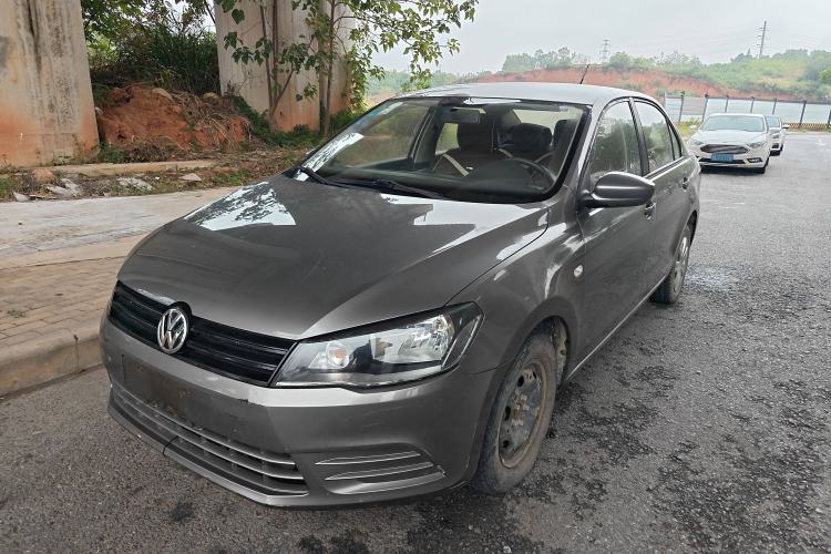 Used Volkswagen Jetta 2013 1.6L Manual Fashion Edition