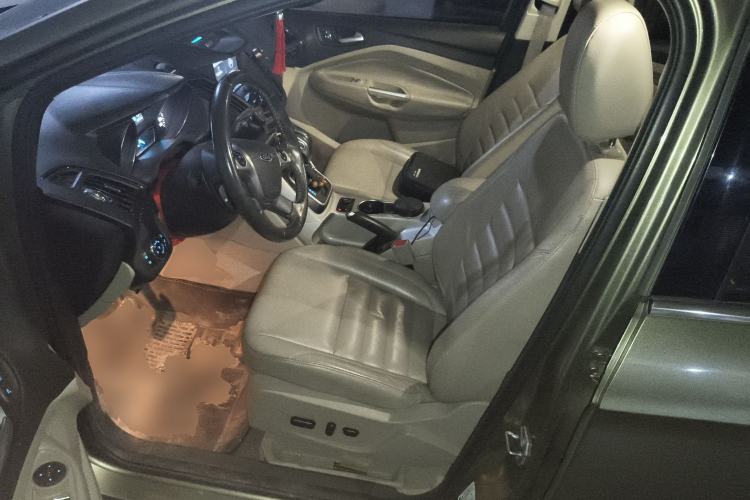 Used Ford Kuga 2013 2.0L GTDi Four-Wheel-Drive Elite Model