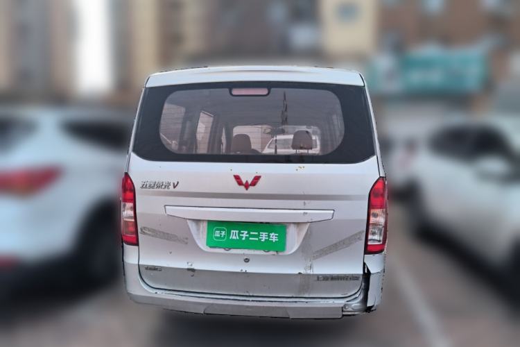 Used Wuling Rongguang V 2016 1.5L Standard Version