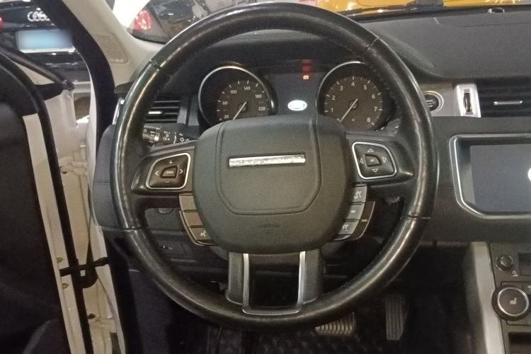 Used Land Rover Range Rover Evoque 2018 240 PS SE Smart Brilliance Edition