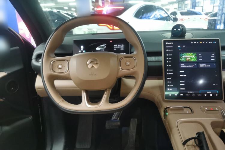 Used Nio ES6 2024 75 kWh
