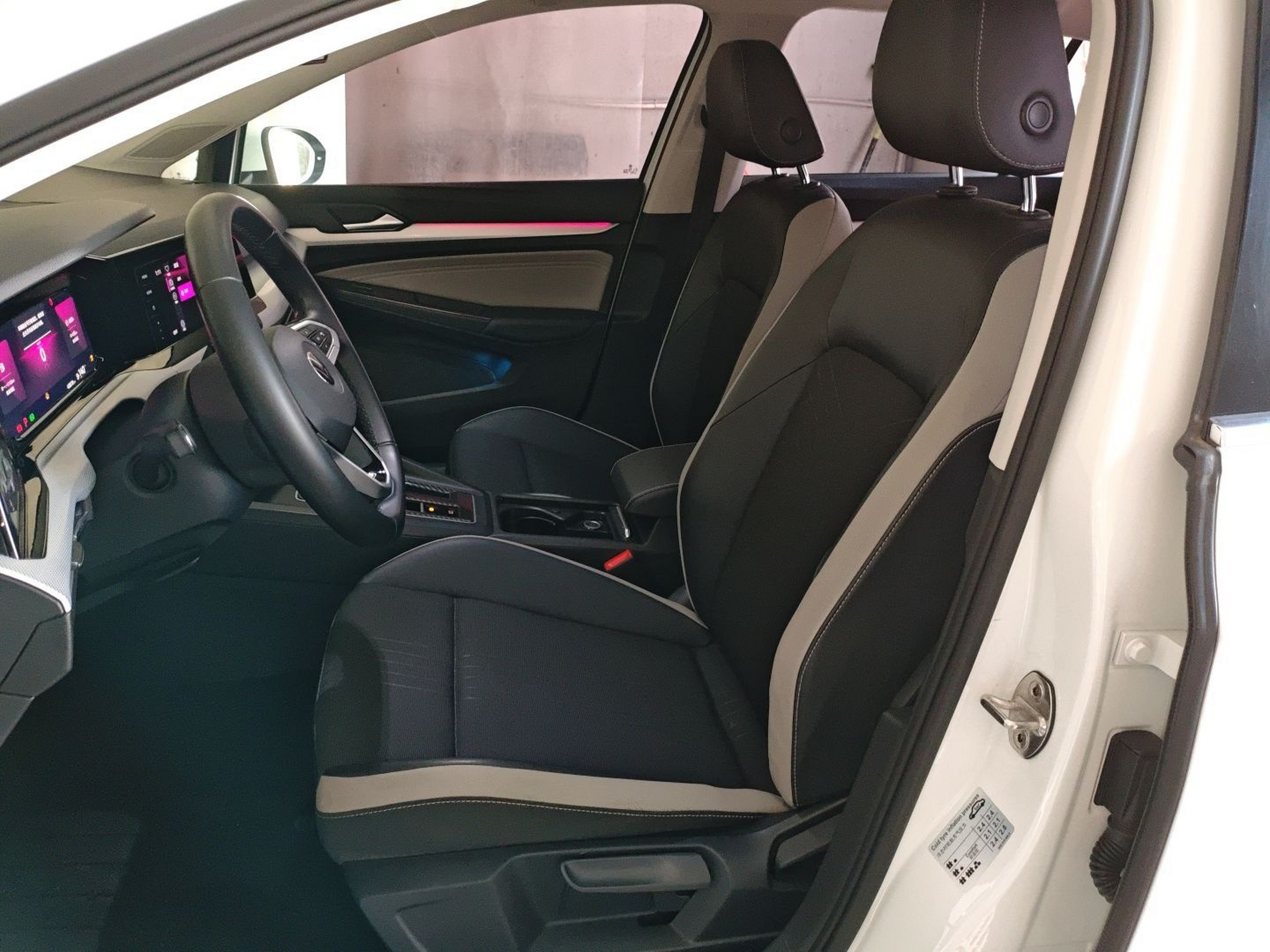 Interior delantero
