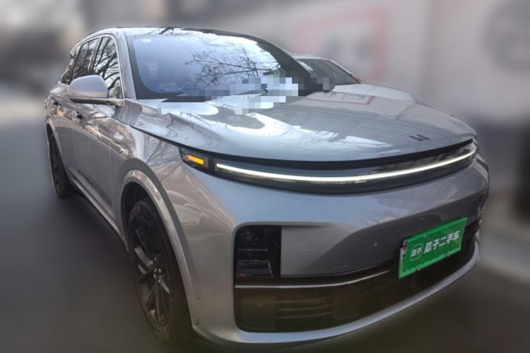 Used Li Auto L7 2023 Air model
