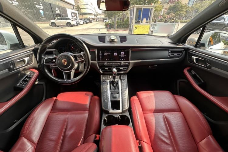 Used Porsche Macan 2018 Macan 2.0T