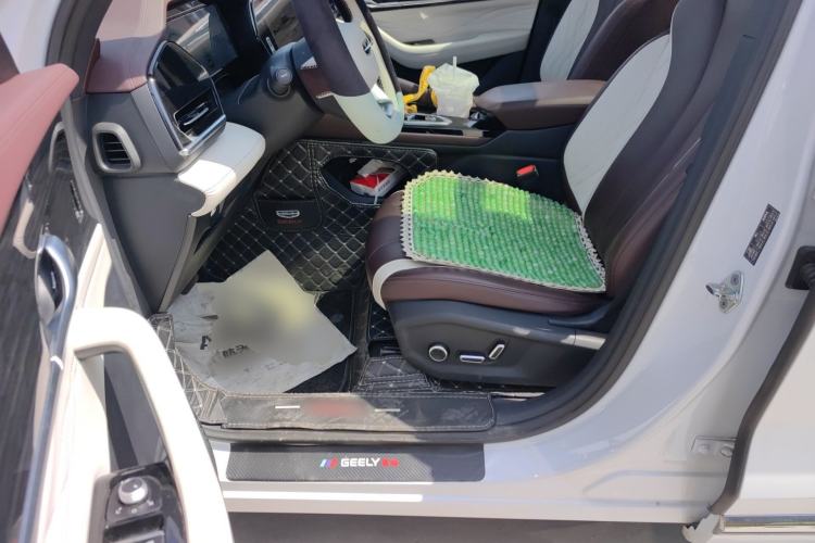 Used Geely Auto Monjaro L 2021 2.0TD High-Power Automatic All-Wheel-Drive Flagship Version Left Front Seat