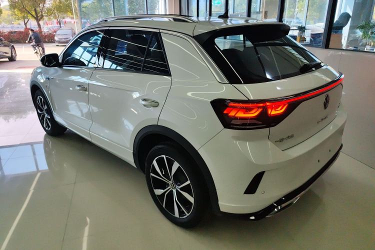 Used Volkswagen T-ROC 2025 Facelifted 300TSI DSG Two-Wheel-Drive Chen Guang Edition Exterior 2