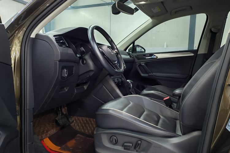 Used Volkswagen Tiguan L 2018 330TSI Automatic Two-Wheel Drive Flagship Edition