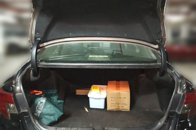 Used Toyota Reiz 2013 2.5V Shangrui Edition Trunk