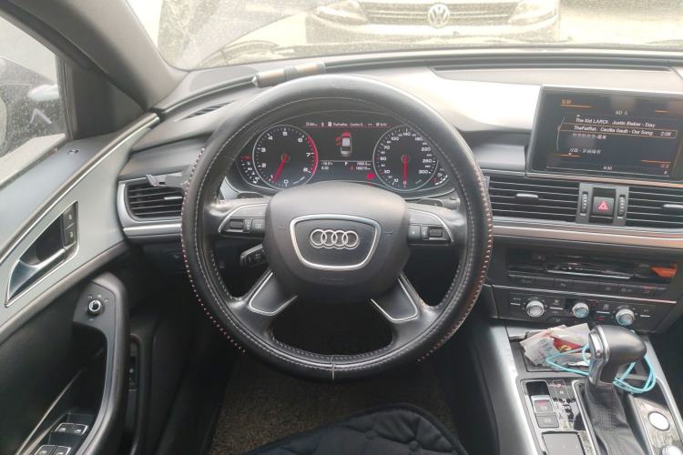 Used Audi A6L 2014 TFSI Comfort Model Steering Wheel