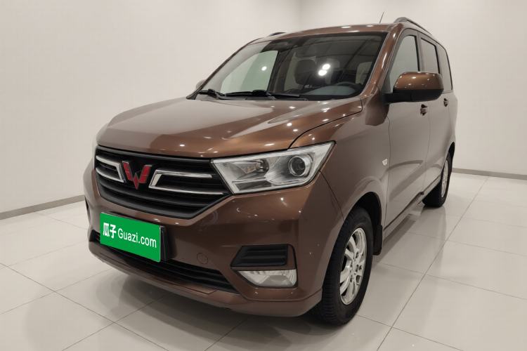 Used Wuling Hongguang 2019 1.5L S Comfort Edition China VI LAR
