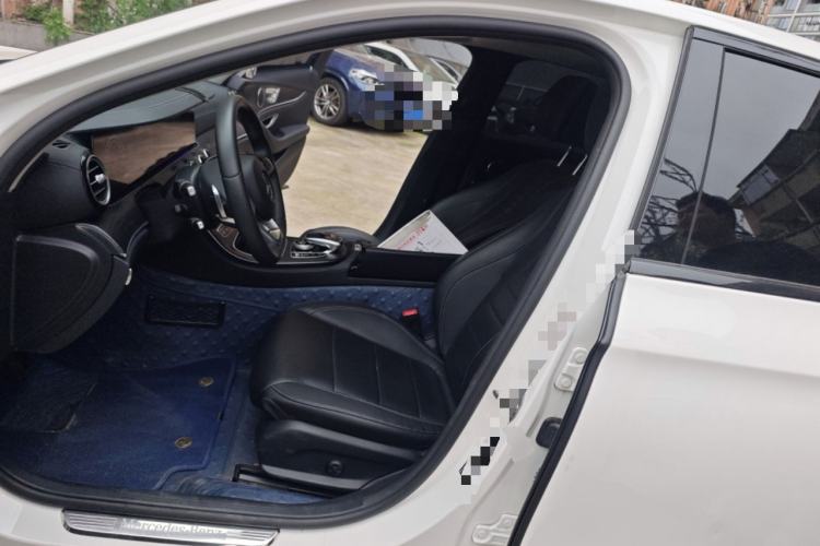 Used Mercedes-Benz E-Class 2017 E 300 L Sporty and Stylish Model
