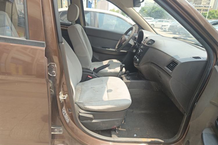 Used Wuling Hongguang 2015 1.5L S Basic Version China V Standard Right Front Seat