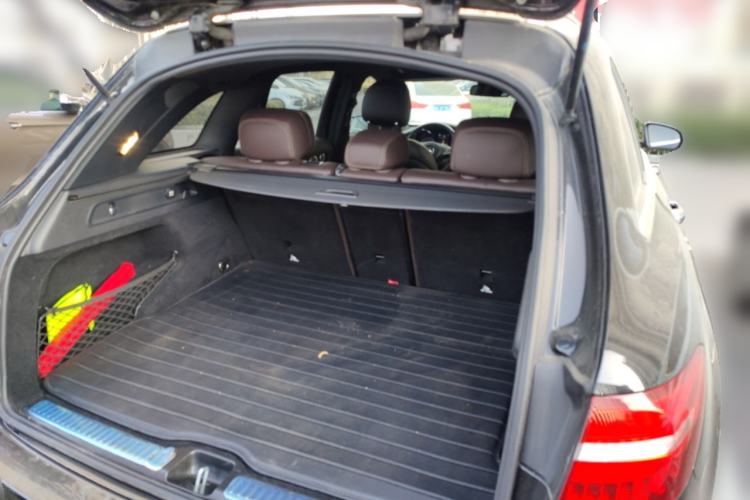 Used Mercedes-Benz GLC 2019 GLC 300 L 4MATIC Dynamic Model