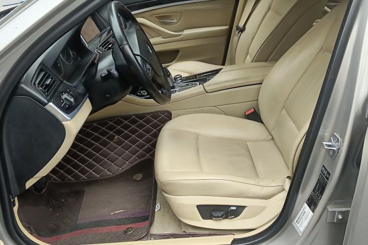 Used BMW 5 Series 2013 520Li Elegant Edition
