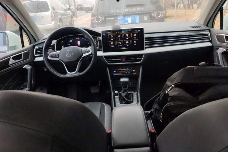 Used Volkswagen Tiguan L 2024 300TSI Automatic Two-Wheel Drive Smart Edition
