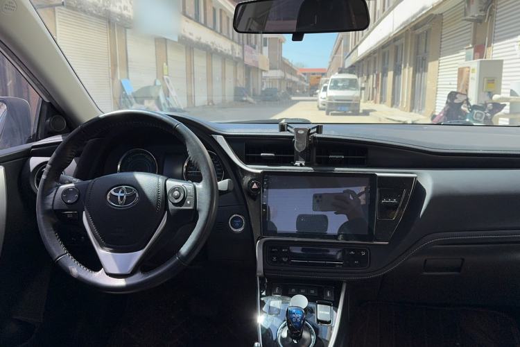 Used Toyota Corolla 2017 Revised Dual-Engine 1.8L E-CVT Elite Edition