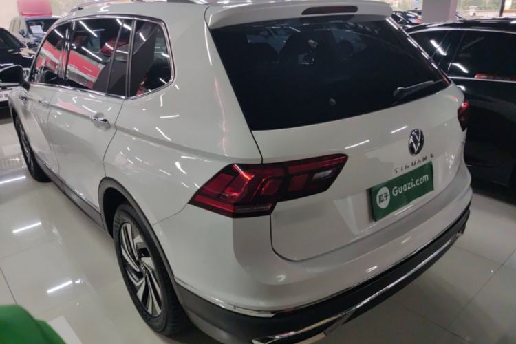 Used Volkswagen Tiguan L 2023 300TSI Automatic Two-Wheel Drive Smart Edition