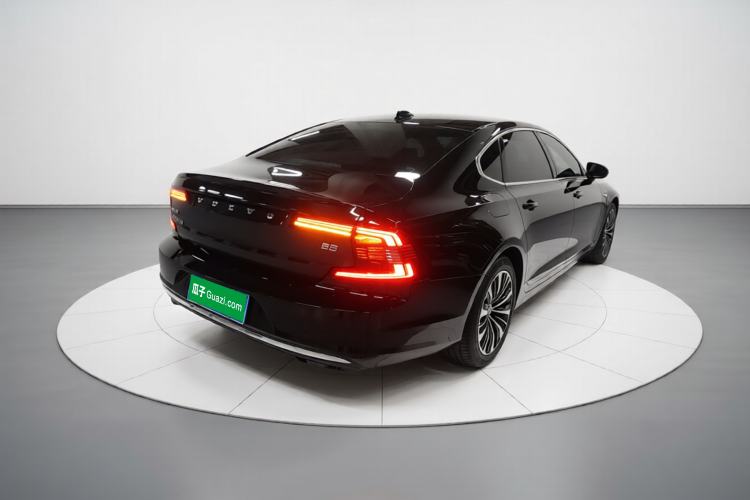 Used Volvo S90 2025 B5 Zhiyi Luxury Edition
