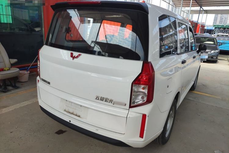 Used Wuling Hongguang PLUS 2019 1.5T Manual Standard Edition 5 Seats