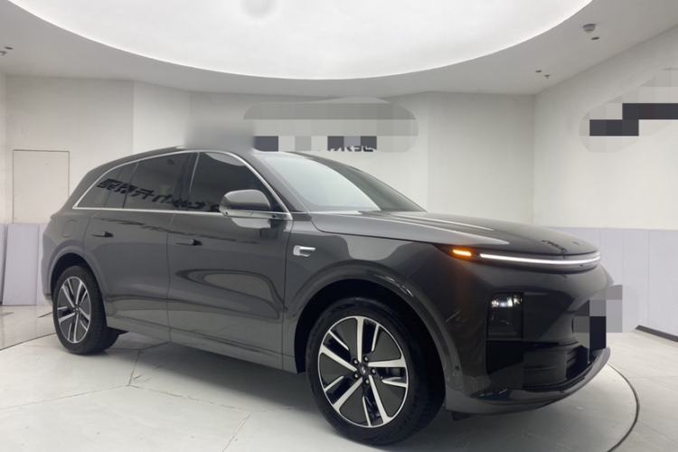 Used Li Auto L6 2024 Pro Model Exterior 1