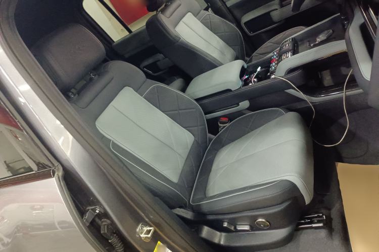 Used Formula Leopard 5 2025 TianShen Intelligent Driving Ultra Edition Right Front Seat